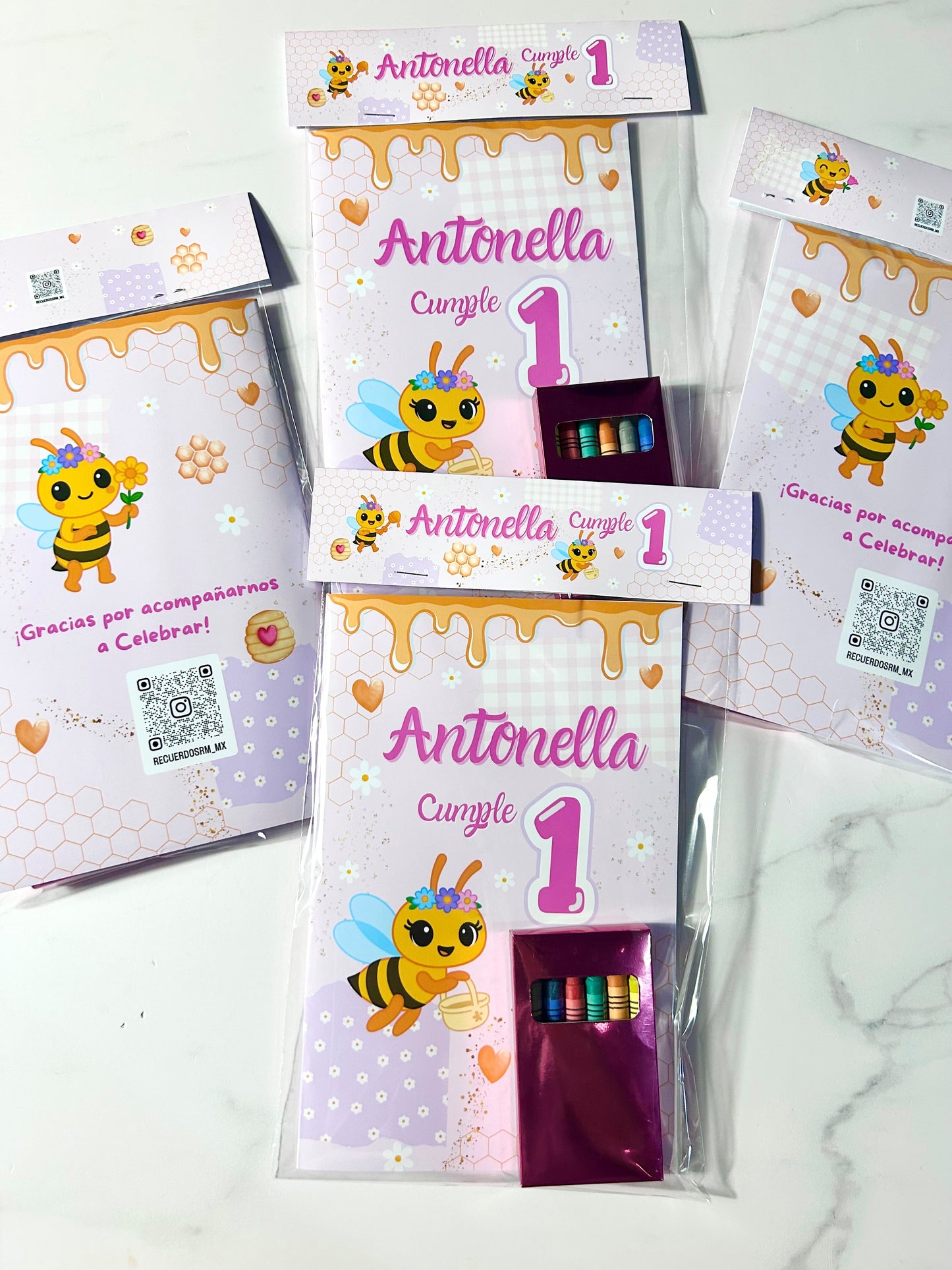 Libro de Colorear + Crayones